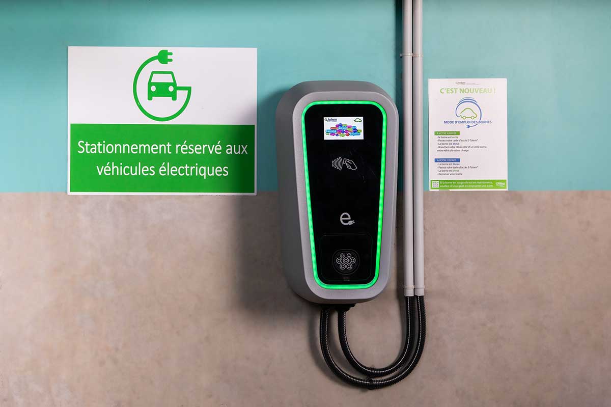 Bornes de recharge électrique